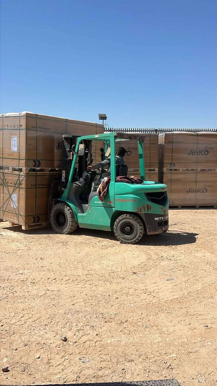 نوفر الأفضل دائماً✅️
تعلن لكم شركة البهاء للخدمات الهندسية والطاقة الشمسية عن وصول حاوية الواح جينكو الاصلية Grade A وجهين TIGER Neo III  - N-type
سيريال نمبر لكل لوح مع فلاش تيست 
بيع جملة ومفرد وبأسعار تنافسية جدا .. احجز طلبك الان 
متوفرة بحجم  - 650 واط ✔️
📞  ***********
📍حلة/شارع٦٠-مدخل شارع الحسينية 

 #الواح #الواح_شمسية #طاقة_شمسية #طاقة_نظيفة #طاقة_متجددة #جينكو #Jinko #jinkosolar
