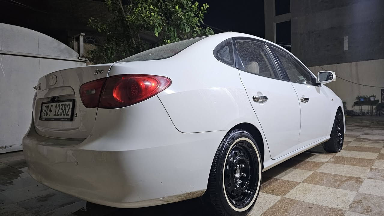 افانتي موديل 9 نضيفه وجاهزه من كلشي ع اخر حبايه 
مكينه كير تبريد فول 
بيه بنيد جماليه صبغ 
جاملغ وره دحجه ونصبغ كله 
الباقي سليم
نجف مناذره 
سعر ٩٥ وبيه مجال ورقتين مو اكثر 
***********
