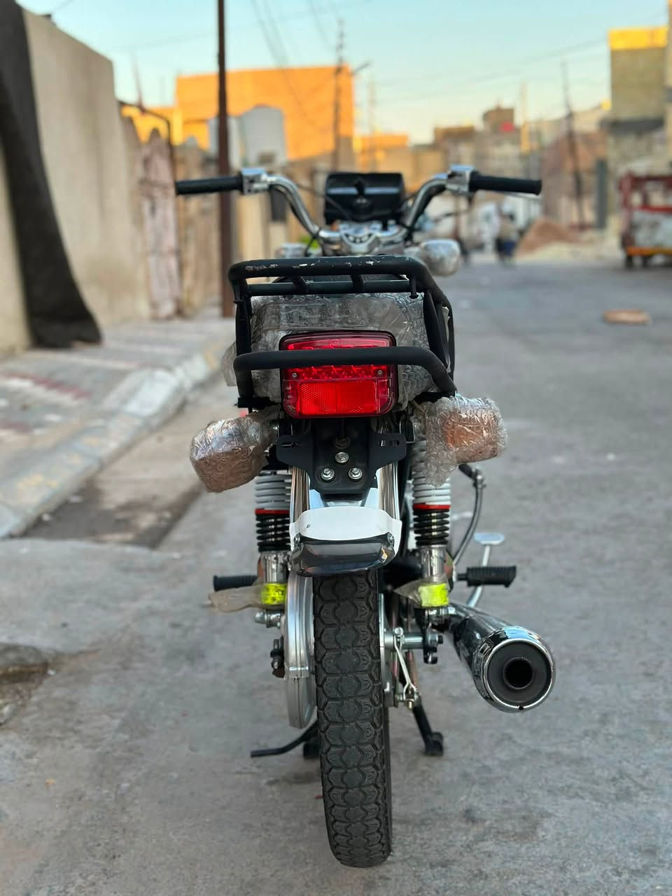 ‏سلام عليكم دراجة ناما موديل￼ 25 سكنر للتوضيح سكنر سعرها 850 وبيها مجال كربلاء حي القادسية
***********
