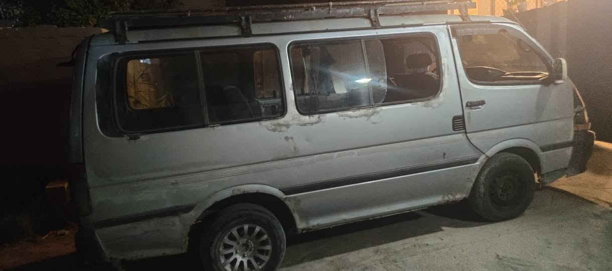 السلام عليكم
هايس بوز ١٩٩٢ 
سنوية نافذة محرك بطة مجفت جديد خير من الله انطيك تراي وين متريد
راعيهه موجود اكعدك يمه 
مكانهه واسط العزيزية
***********
السعر ٢٥ وبيهه مجال
