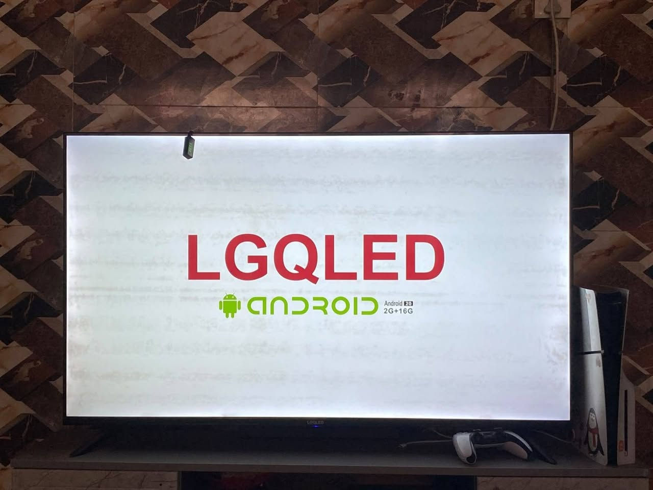 الجي كيولد حجم ٥٥ ستعمال قليل شاشة سمارت كل التطبيقات بيهة سعر ٢٠٠ مكاني بغداد العبيدي ممتواجد فيسبوك اتصال ***********
