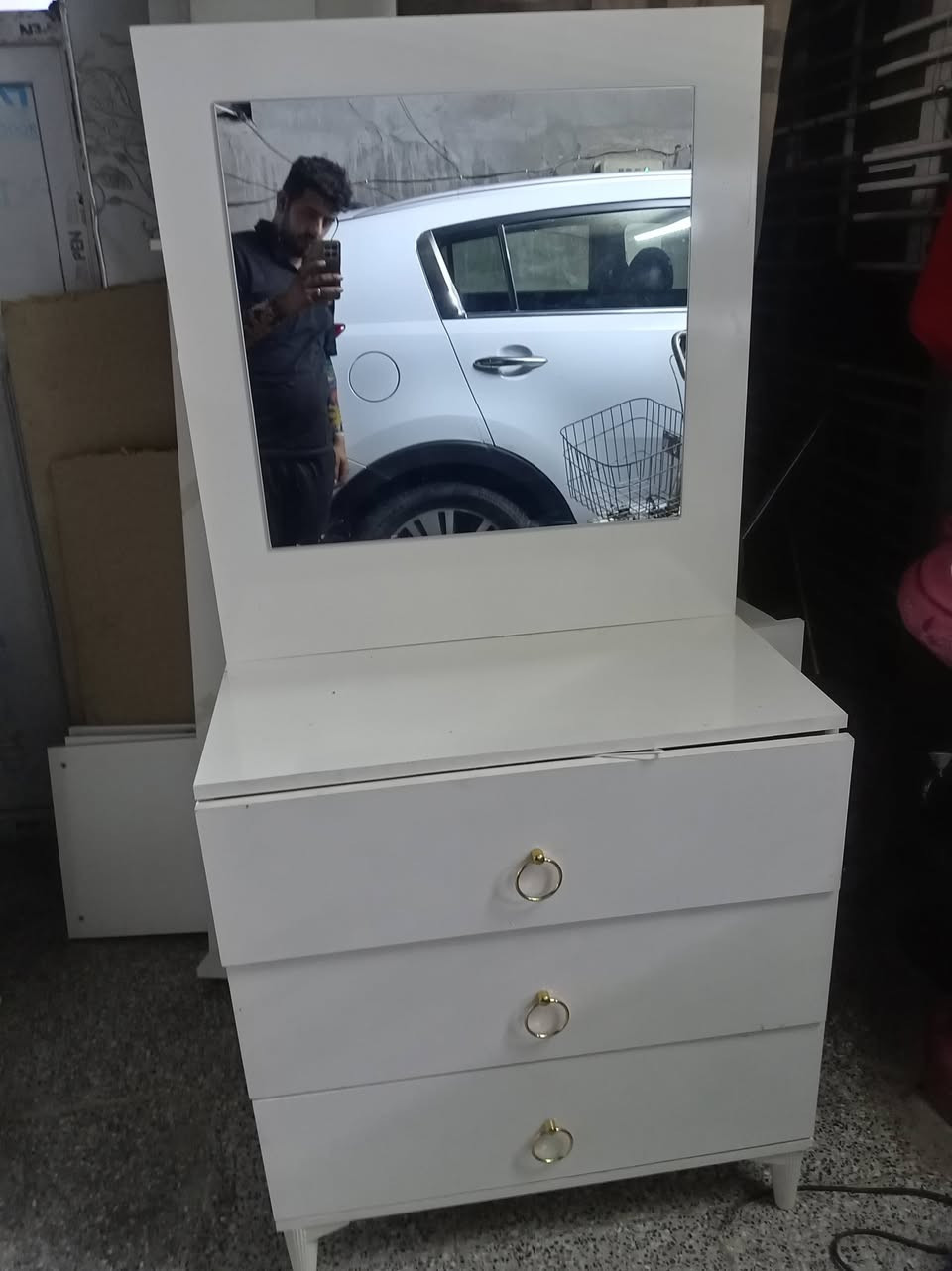 السلام عليكم خشاب تركيه للبيع الهاتف ***********
