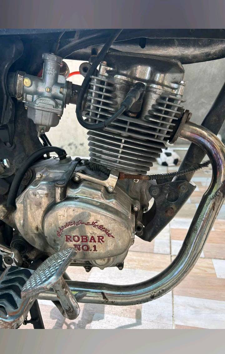 محرك روبار ٢٠١٨ محرك كلش قوي كهربائيت كلها تشتغل  السعر ٣٢٥ وبيها مجال بسيط
 يعرف وين يجي يفحصها.: 
المكان الملتقه فرمان 
اوراق كامله