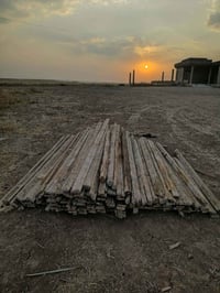 خشب • لوح • مقاصير