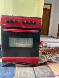 طباخ نوال • تركي • ٤ عيون