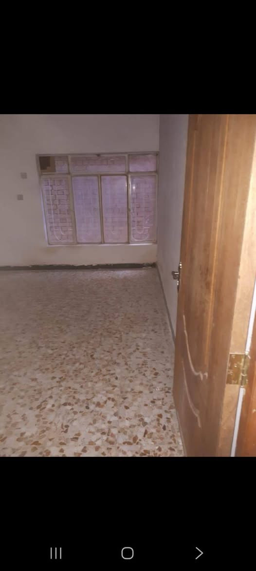 🏠 دار للإيجار في منطقة الأكرمين – حي المعلمين | الحلة

✨ فرصة مميزة للسكن
دار بمساحة 200 م²، طابق واحد، وتضم غرفتين.

📍 الموقع: الأكرمين – حي المعلمين / الحلة

🔹 تتوفر لدينا عروض عقارية متنوعة للبيع والإيجار، ونستقبل عروضكم وطلباتكم العقارية بكل رحابة 🤝
🔹 إذا عندك دار، قطعة أرض، محل أو عقار وتريد بيعه أو تأجيره، تواصل معنا.

📌 للاستفسار والمراجعة:
مكتب الإعمار للعقار 
الحلة – شارع 60 – داخل فرع العميد قيس المعموري
📍 مجاور مدينة حمورابي السياحية

📞 للاتصال والاستفسار:
***********
‎***********        متوفر واتساب 

مكتب الإعمار للعقار 
🏡 عقارك بأيدٍ أمينة، ونوصلّك للعرض المناسب.
