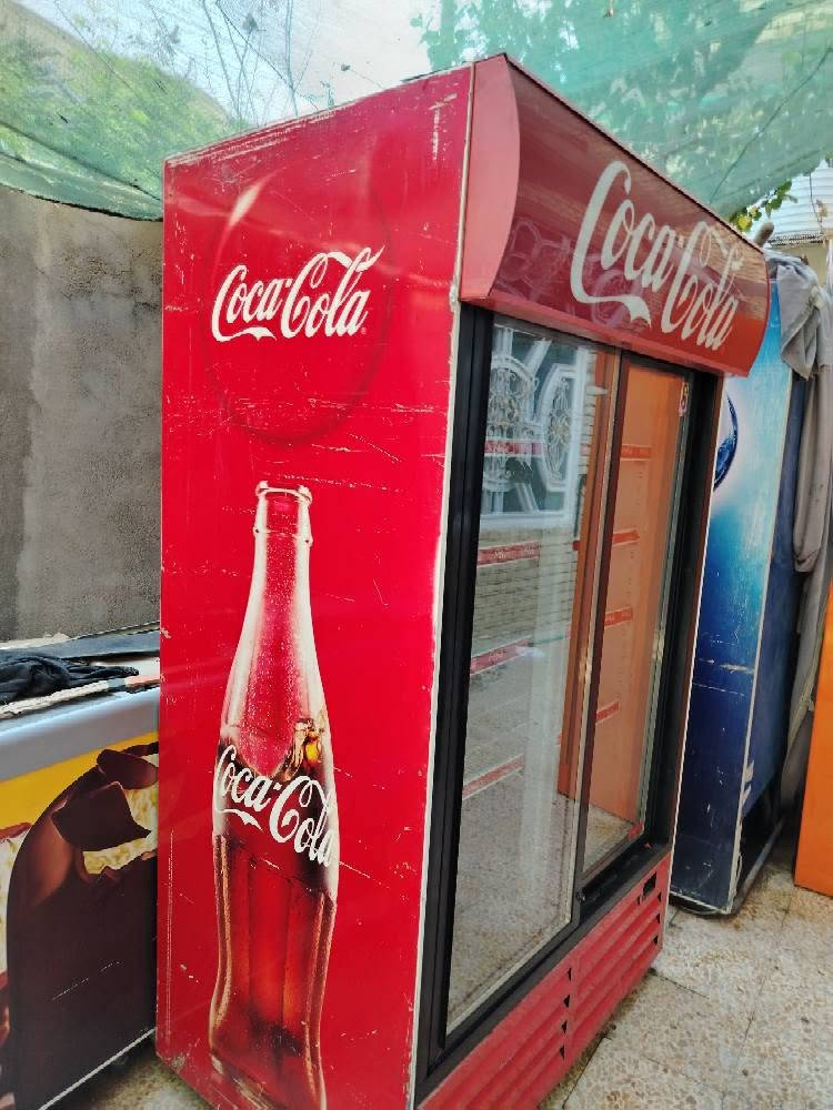 عارضه عموديه شرط شغل وتبريد نضيف جدا شراي يتصل *********** موجود وتساب البصرة, العراق
