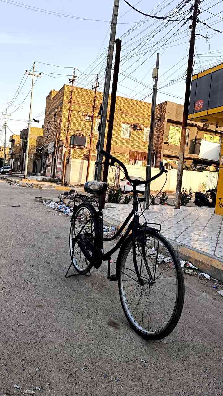 بناتي حجم 26 بايسكل نضيف 
مكاني ناصريـــه الاسكان الصناعي
 ***********
قفله 90
