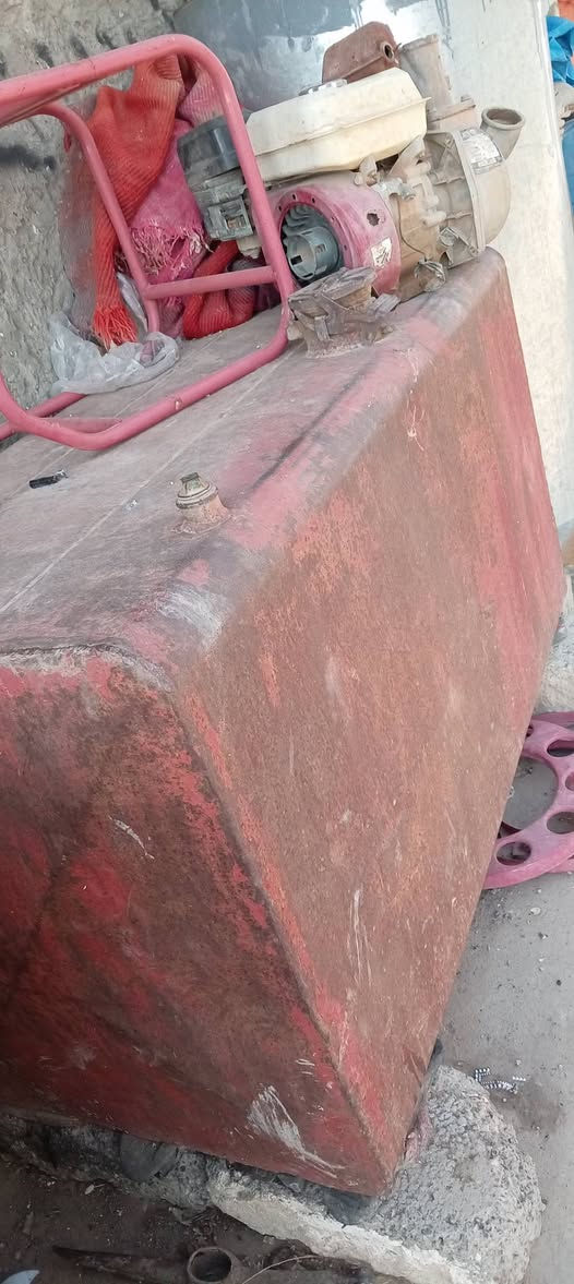 يبيع هذا التانكي شنو تريد اتصل هذا الرقم. ***********

