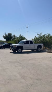 سيارة • دهوك