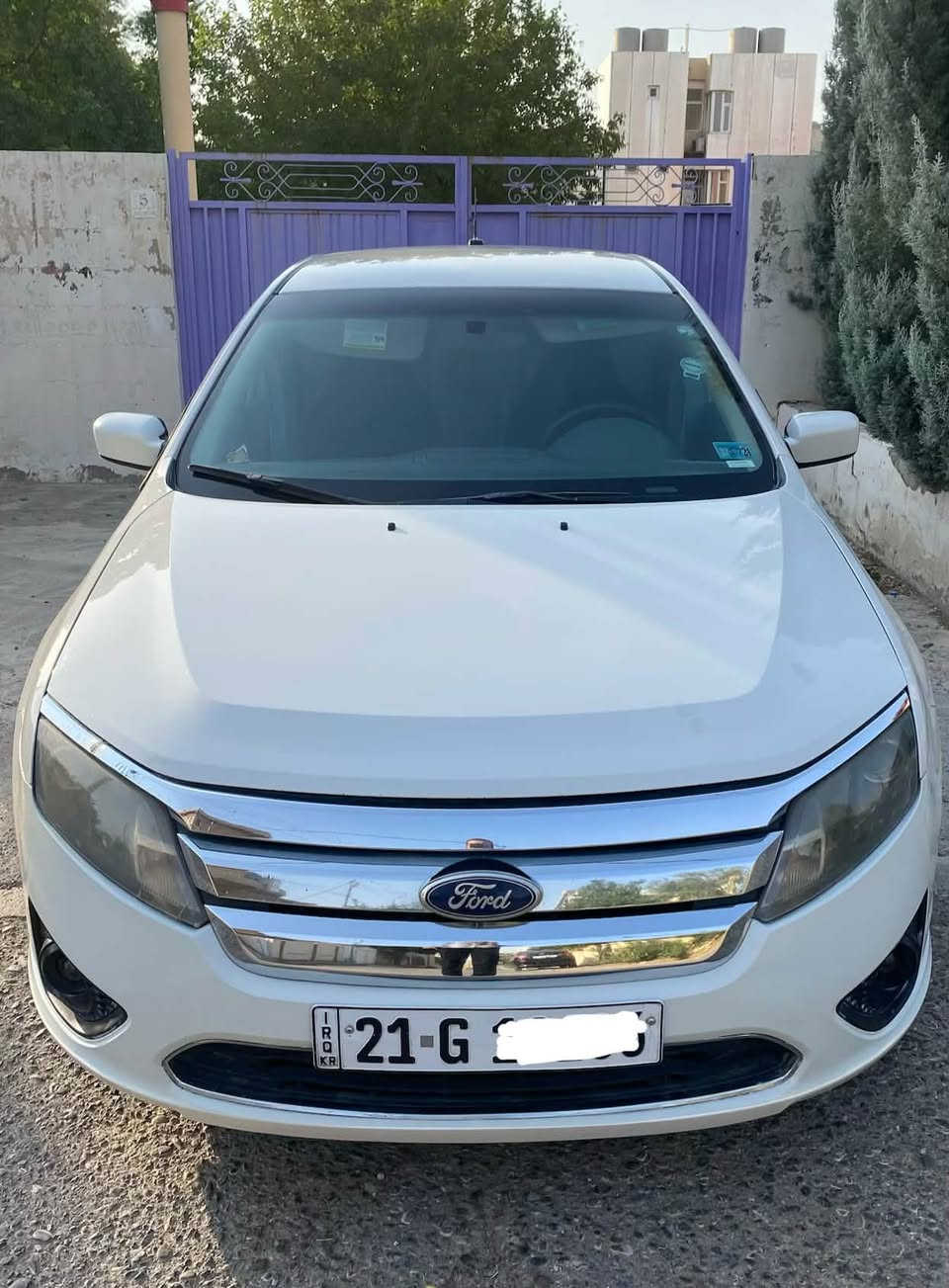 Ford fusion
مواسەفات SE ٢٠١٠
بێ بۆیاخ  ،  ناوزەرد
گێر ئۆتۆماتیک
چوار جام کارەبا
حاسەی بەگ 
سیستەمی سەوتی SYNC 
مەکینە ٢.٥ چوار پستۆن (مەرغوب)
هەموو گیانی بەشەرت 
چوار تایەی تازە کامل سێرڤس کراوە
تەبرید سارد و گەرم 
سعری 90$  گەڵاو معامەلە
***********
***********
————————————————————————
