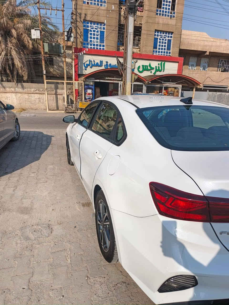 السلام عليكم فورتي 2024 سعر 125 $ ***********
