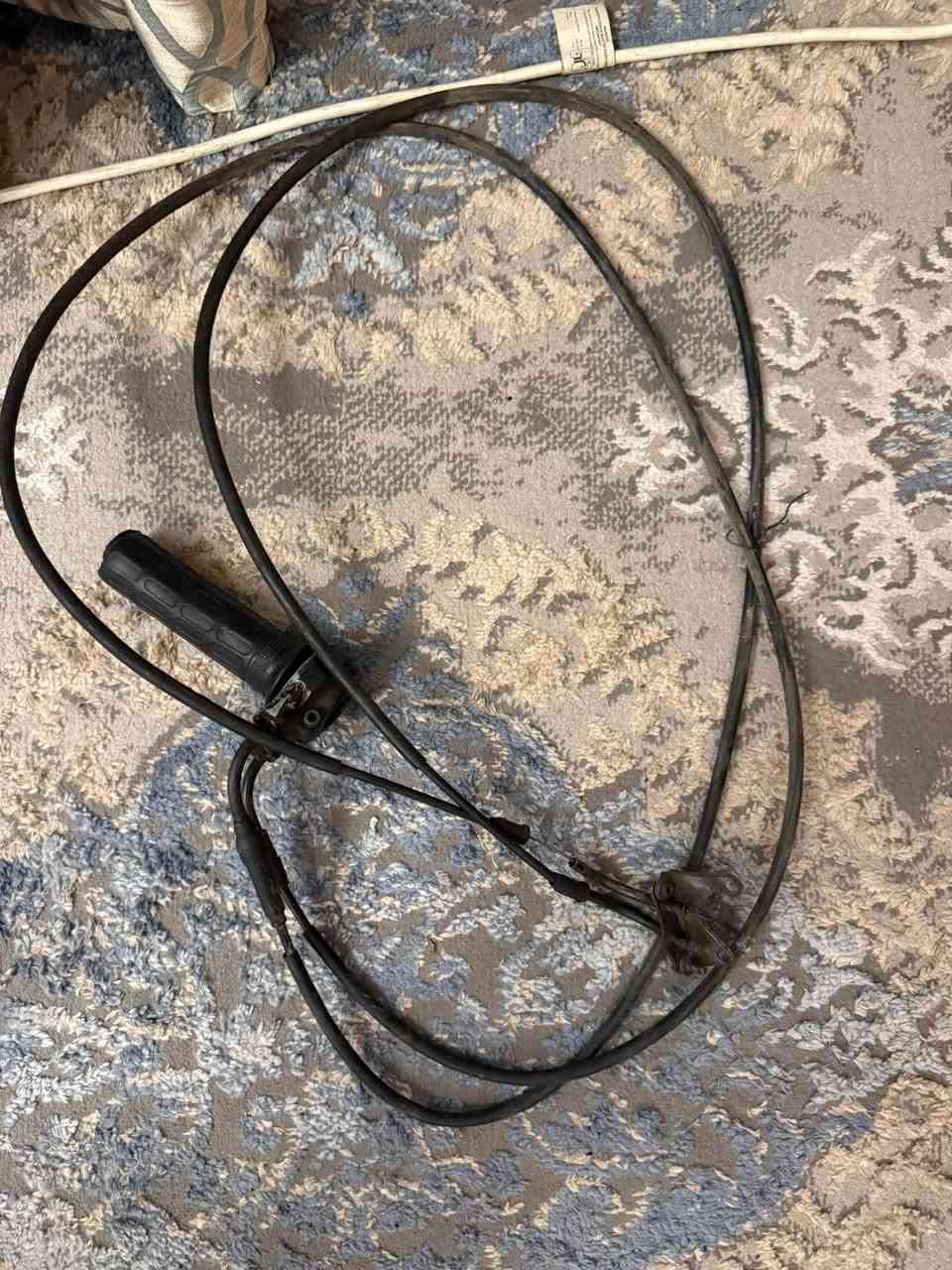 للبيع غراض سكنس مكاني شارع فلسطين 
***********
