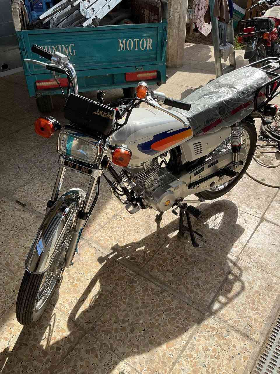 سلام عليكم دراجه اربع كير امتياز باب اول 6 اشهر من طالعه 
سعر 750 وبيه مجال الي يكسر بسعر ليخابر 
رقمي ما متواجد خواص ***********
