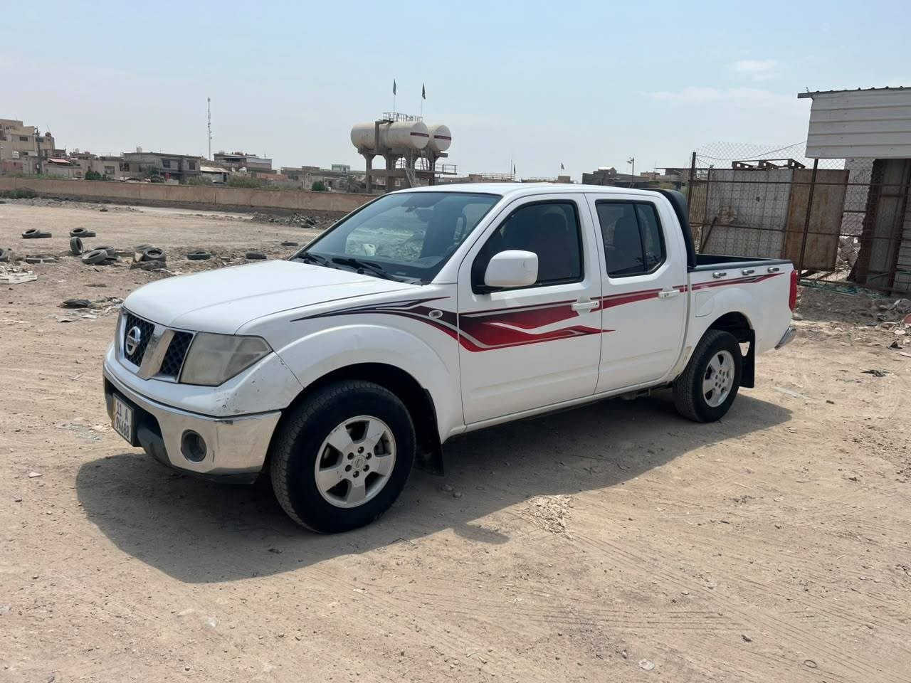 نيفاره  موديل ٢٠٠٩ محور فيفيتي 3000  سياره بيه ضربه بارد بالبدي الخلفي والباقي كفاله   تحويل ثاني يوم للاستفسار على الرقم *********** السعر 90
