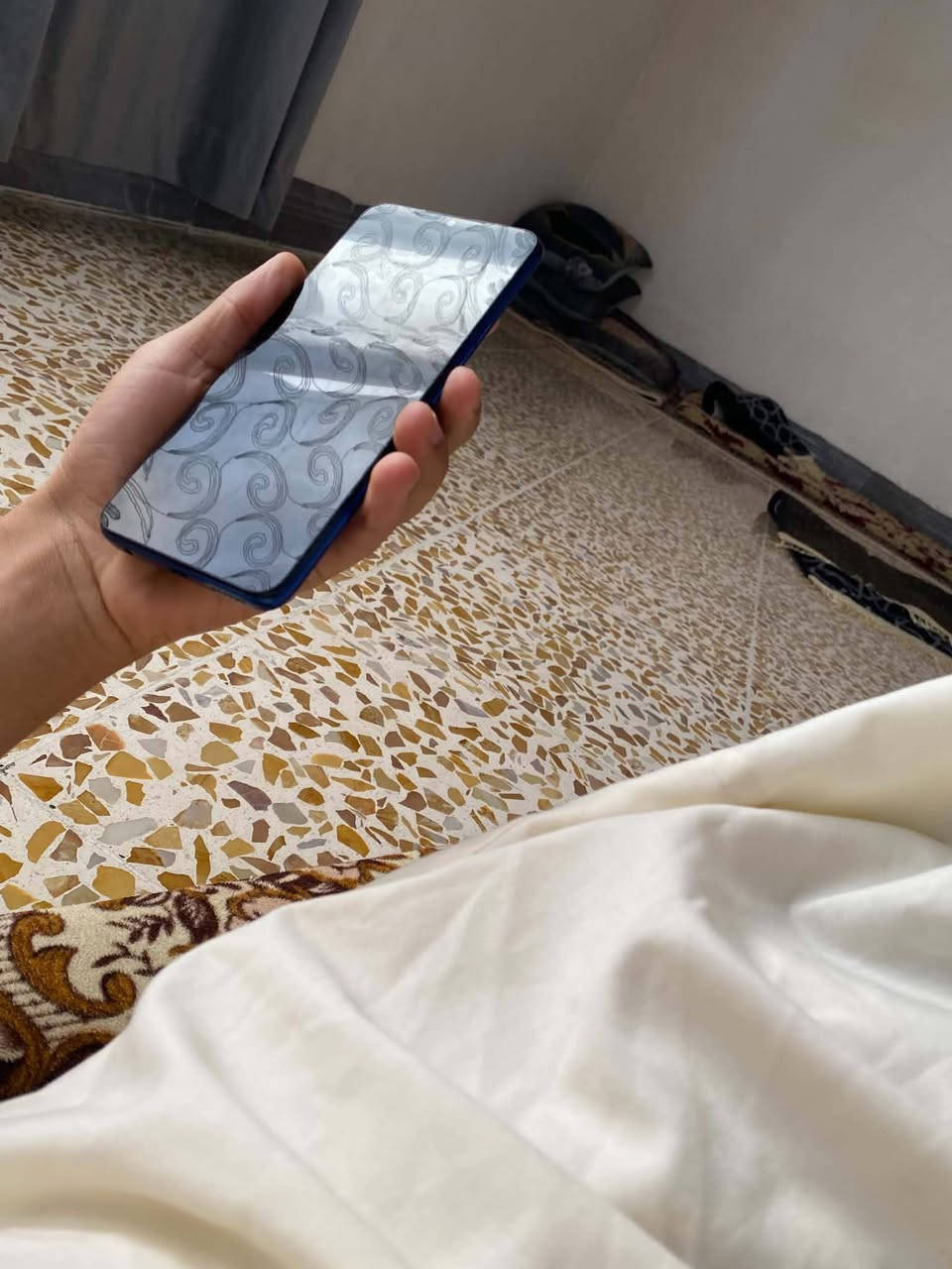 تكنو ذاكره  بلادي ما مفتوح
سعره 50 الف 
بي شرك واحد ب شاشه اصلا ميبين
***********
