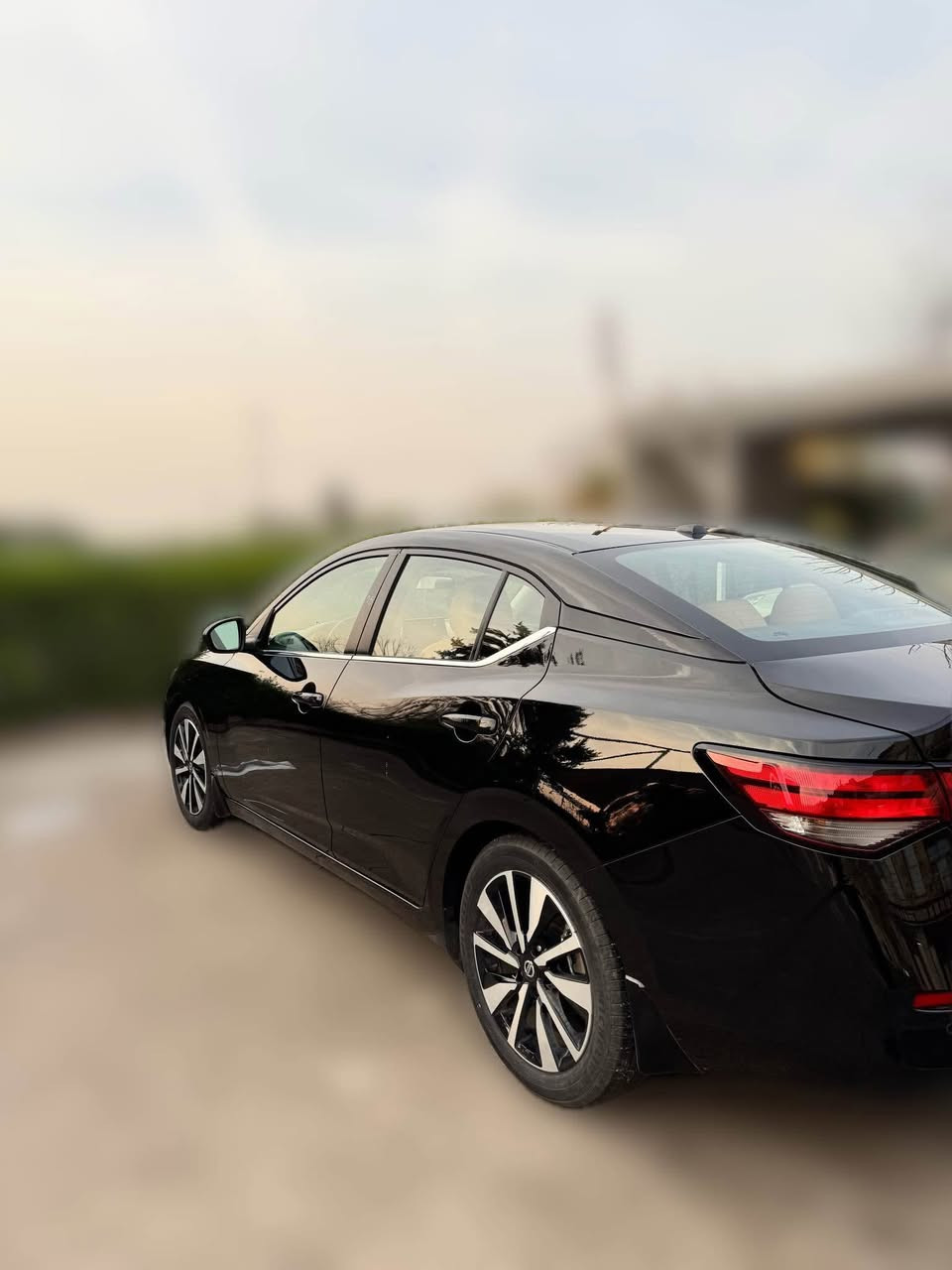 مكلف بالنشر 
نيسان سنترا 2023  SV plus 
مواصفات امريكي بدون قطرة صبغ بدون تبديل 
رقم اربيل
حادثهه دعامية امامية فقد واصبع من البنيد بارد
ارباك ستيرن ودشبول  بسبب حساس الارباك متاثر بضربة الدعامية وراجعة بمكانهه ومبرمجة 
محرك 2000 تنفس طبيعي 
بصمة 
سلايد 
جلد مشمشي
رادارت امامية جانبية
تنبيه خروج عن مسار 
توقف ذاتي امامي خلفي في حال اجسام متحركة 
تدفئة كشنات امامي 
هيتر سكان 
تبريد بيانو مو يدوي 
ابل كار بلي واندرويد
ماشي 40.000 وقابل للزيادة 
سعر / 15.000$
واتساب *********** أربيل, العراق
