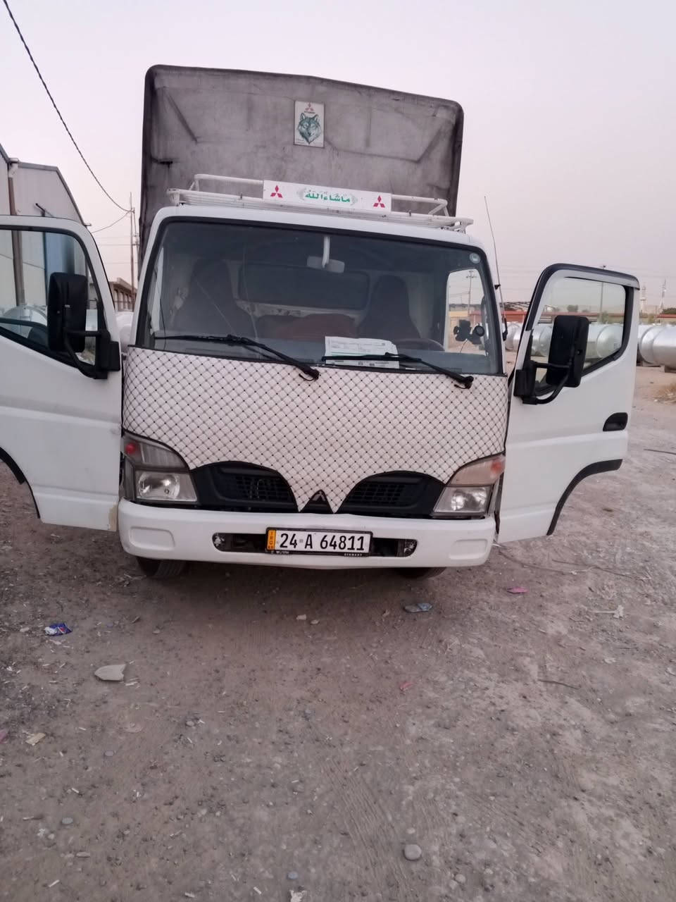 السلام عليكم اخون  كنتر مودل 16  بسمي رقم دهوك سنويه  لحد 32 هزه جديد.  بسمي تحول.  تخم تاير برجستون جديد. مكينه عل وضع الشركه.  مابيه اي تنقيص.  كير اكسل كفاله  تانكي كاز 200 لتر.  سعر السياره 205 مكان السياره ديالئ  بعقوبه  ***********
