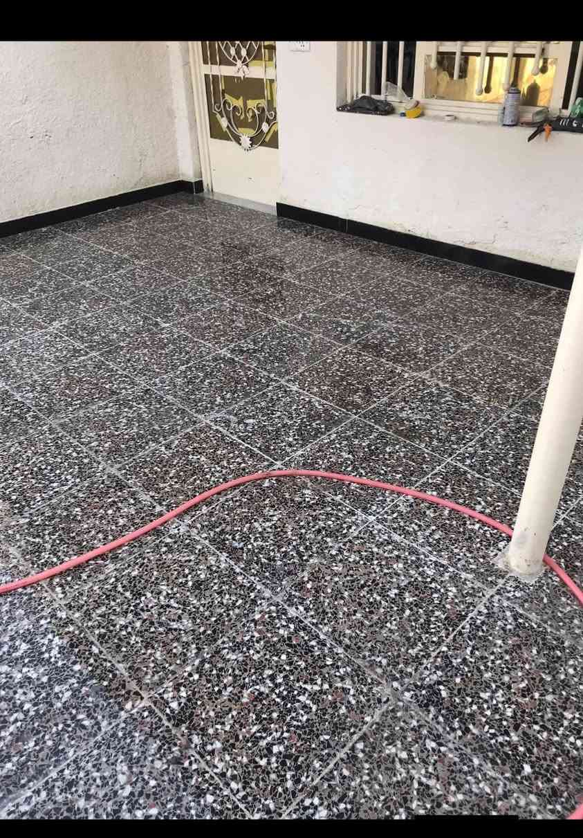 سراميك ارضيات • درجة أولى • تسليم مهندس