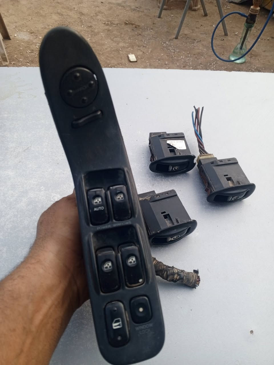 قطع غيار • تفاصيل ناقصة