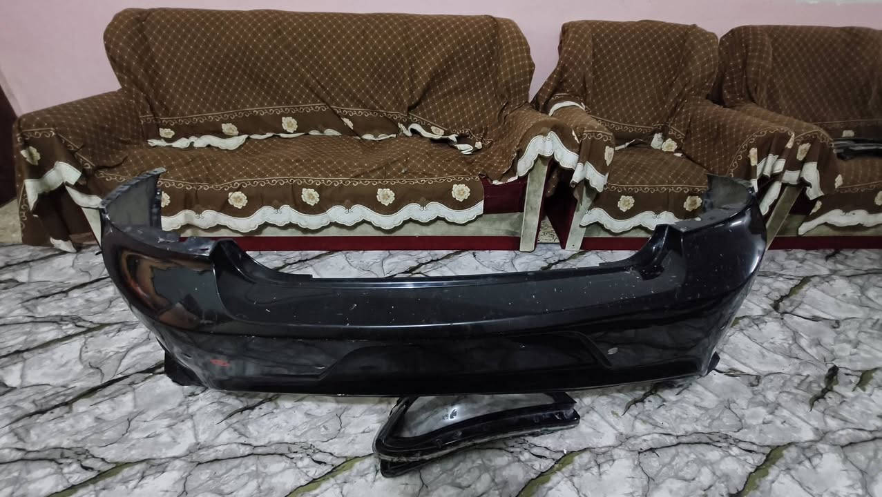 1.. دعاميه جارجر   srt لون اسود لامع بيها لحيه يرادلها صبغ وبيها كسر ضايع بلحيه (تجاريه)
غراض جارجر للبيع ***********
2.. دعاميه جاجر srt لون اسود طافي ما بيها اي كسر شباكها كامل (تجاريه) 
 ٣..  دفيوزر مال دعاميه srtكاربون فايبر جديد حيل 

٤..  لحيه جارجرsrt اسود طافي كلش قويه 

5.مااصدات لايت فقط جامه نضاف كيم وخذ

٦.. دعاميه خلفيه جاجر srt. كلش نضيفه حيل مابيها كسر ام الحساسات بيها زعانف اصليه 
للاستفسار ***********
1.. دعاميه جارجر   srt لون اسود لامع بيها لحيه يرادلها صبغ وبيها كسر ضايع بلحيه (تجاريه)
