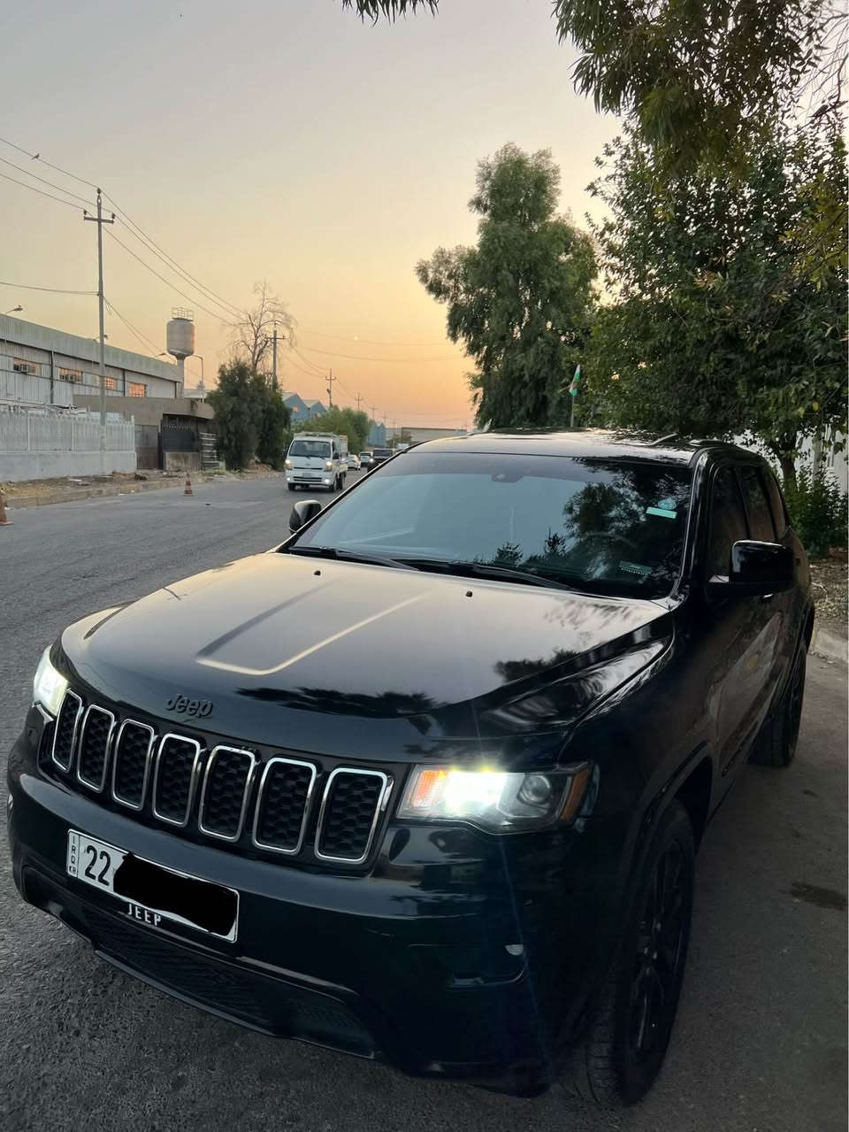 Jeeb 2020 blak top
فول مواصفات فتحه سياره وارد امريكى سياره جديد بل باكه ت ماشالله داخل نضيف سياره گاعد حلوا جناي سياره 
3قتح سريقه  بدون ايرباك بدون دواخل 
محرك گير بشرت بي تضلل اسود قانونى‎%‎80 سياره بسمي تريد تحويل تريد وكاله بشرت
سياره لل بيع مراوس مكان سياره اربيل
*********** أربيل, العراق
