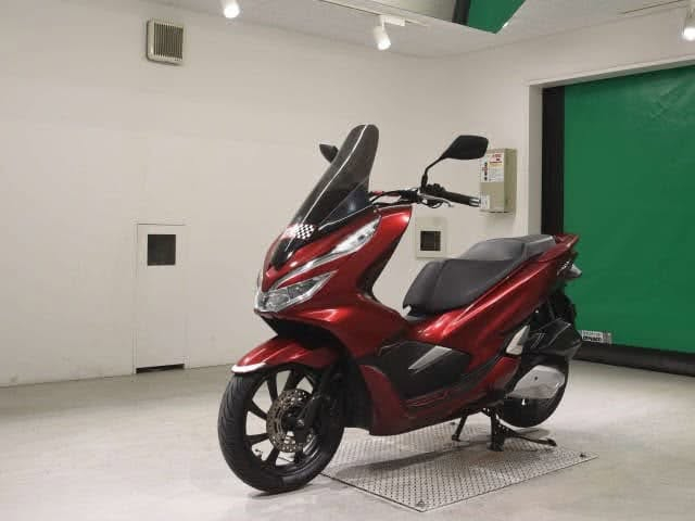 السلام عليكم pcx جيل ثالث ياباني Gf ممشه الدراجه ٦ الف وكاله كفاله عامه تدفئه يدات حساس ازدحام بصمتين 25$
مكاني الكرخ ***********
