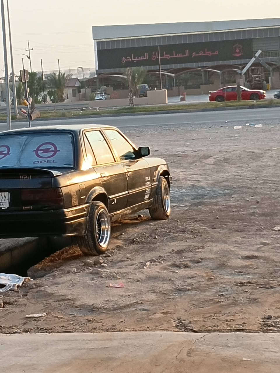 بي ام ٥٢٥ • مكينة ٦ • سنويته ٢٠٢٧