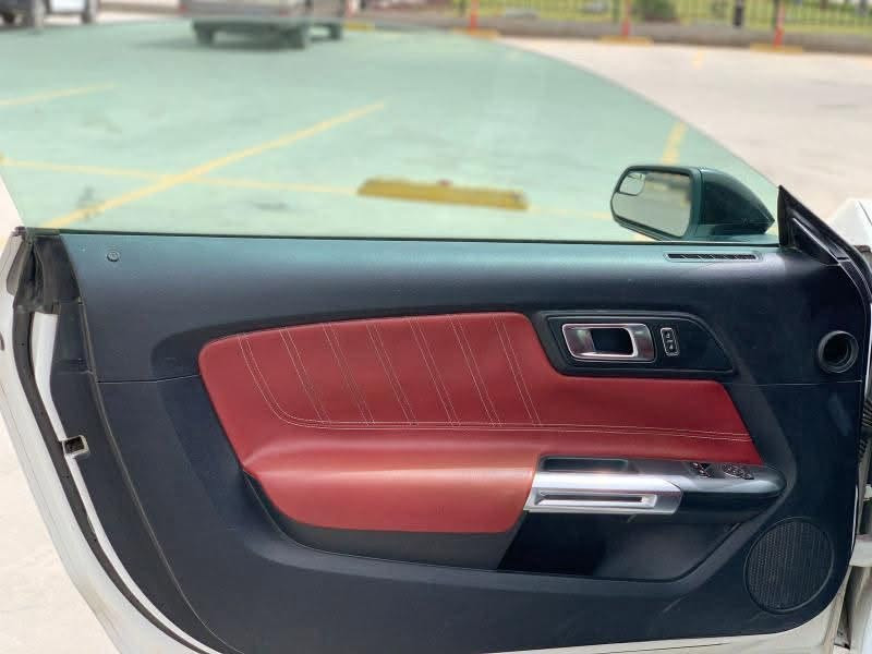 بيع سريع
فورد موستنك ايكو بوست
رقم بغداد باسمي جديد
ميكنه4 سلندر تيربو
موديل2019
ماشيه 74ml
مكينه وكير شرط مامفتوحات
سياره تخم تاير ستوني شاده 
تبريد ثلج شرط
كهربائيات كلها شغاله 
غرفه جديده 
مكاني كربلاء 
السعر 115$
***********

نص مكتوب في الصور:
- علي's post
- Like
- Comment
- Copy
- فورد موستانج 2019 أبيض...
