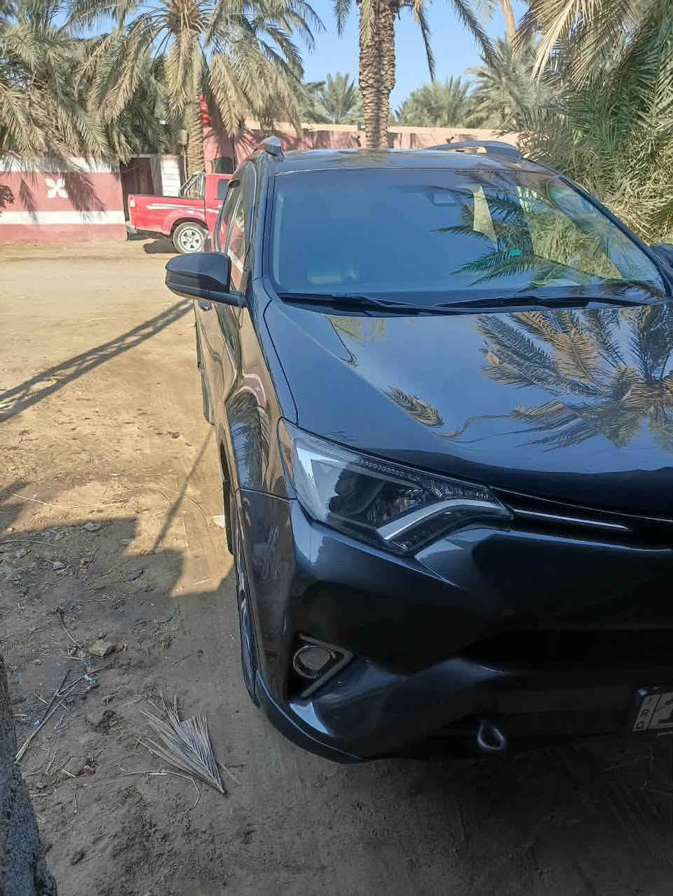 سلام عليكم تيوتا راف 4  موديل 17للبيع مواصفات وحادث بلمنشور باسمي تحويل ثاني يوم مكاني واسط الكوت /لسعر 155 وبيها مجال
للاستفسار خاص وبلخدمه
