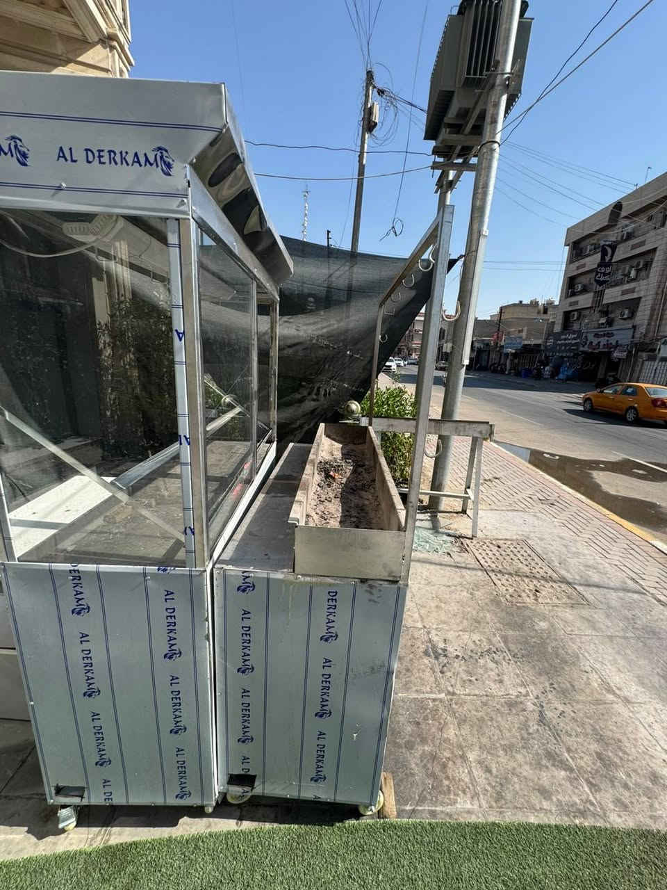 السلام عليكم اخوان غراض مطعم متنوعة للبيع للاستفسار الاتصال بالرقم
***********
المكان: بغداد/ اعظمية/ سبع ابكار
