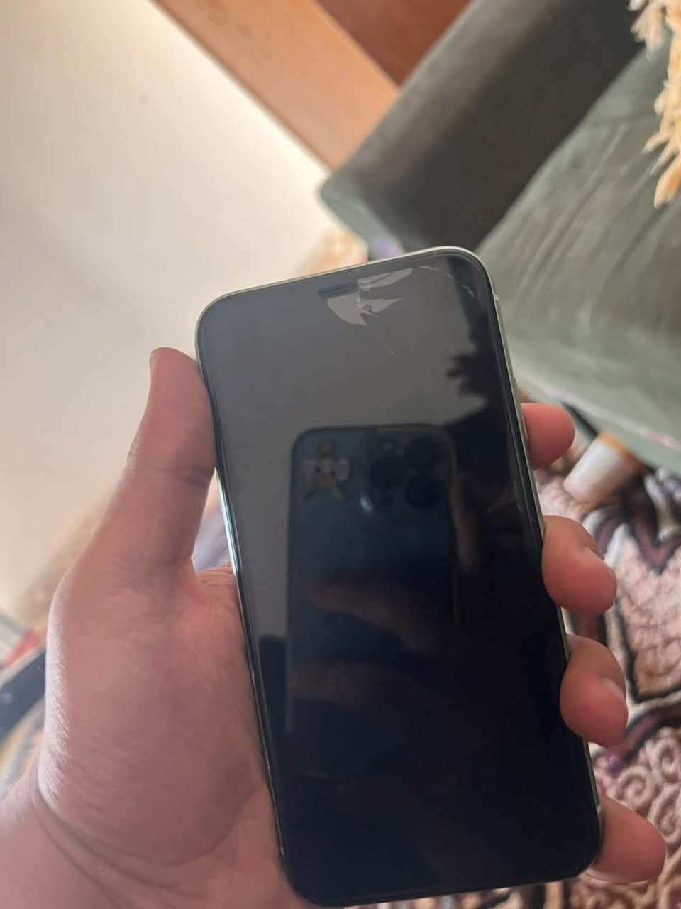 آيفون ١١ • ١٢٨ • بطارية ١٠٠