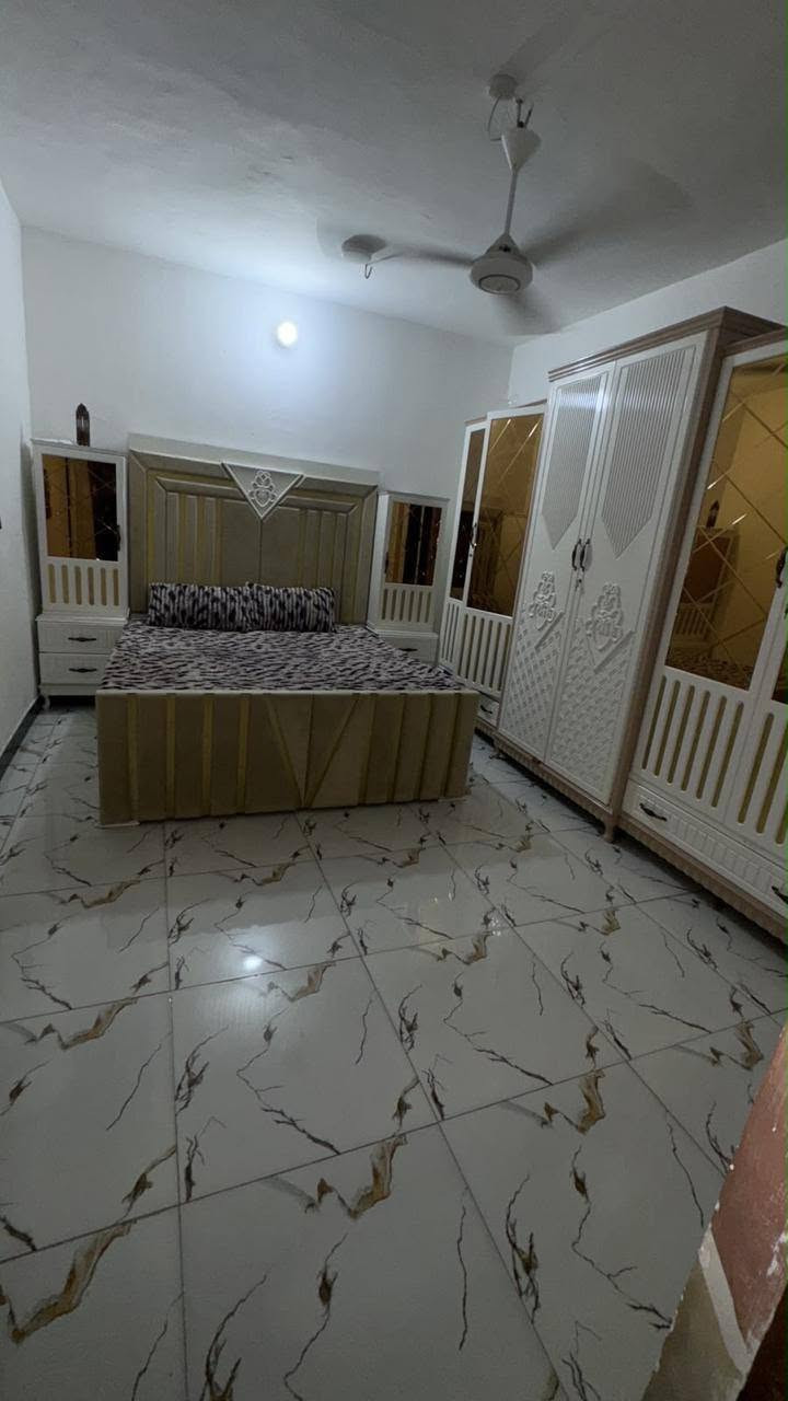 دار للبيع مساحه 100م طابو صرف
طابق ونص

غرفه فوك وغرفه جوه

مطبخ وهول واستقبال وصحيات

بناء درجه اولى 

 عنوان حله المهندسين مجاور المصتوصف

***********
