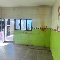 بيت الايجار مساحته 100طابقين يتكون من صاله ومطبخ وكلدور وغرف نوم عدد 2...