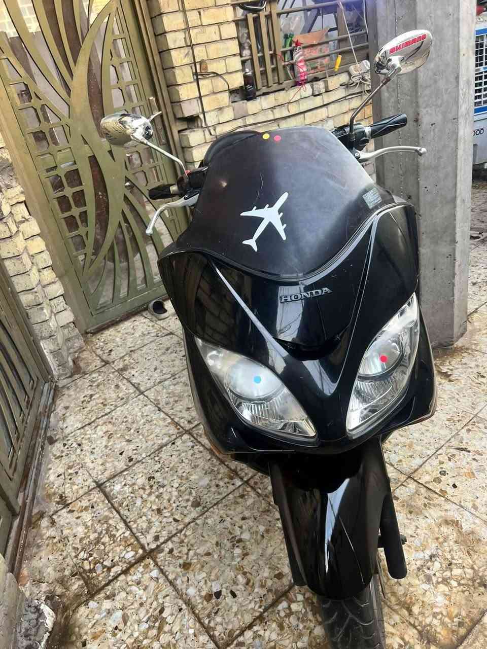 08 شغاله نكره عوزها بس  جويتر يخربط  رون فقط   سعر 700 وبيها مجال للشراي  مكاني بغداد دوره  ***********
