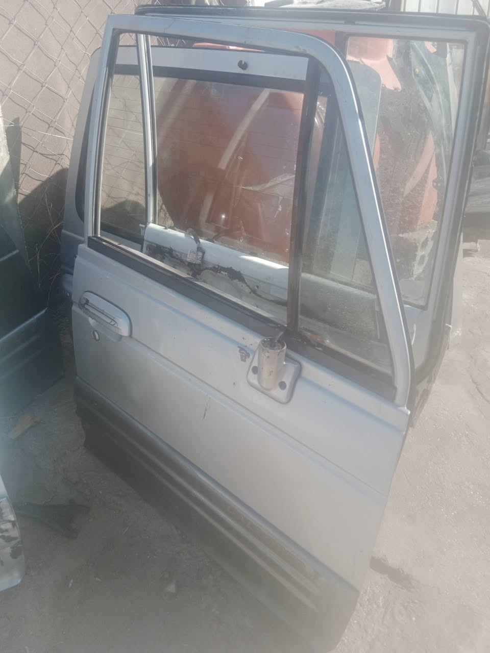 ابواب كالوبر فارغات كلهن حاويه المكان بابل المدحتيه
سعر الباب ٦٠ ألف 

***********

الله يرزق الجميع انشالله
