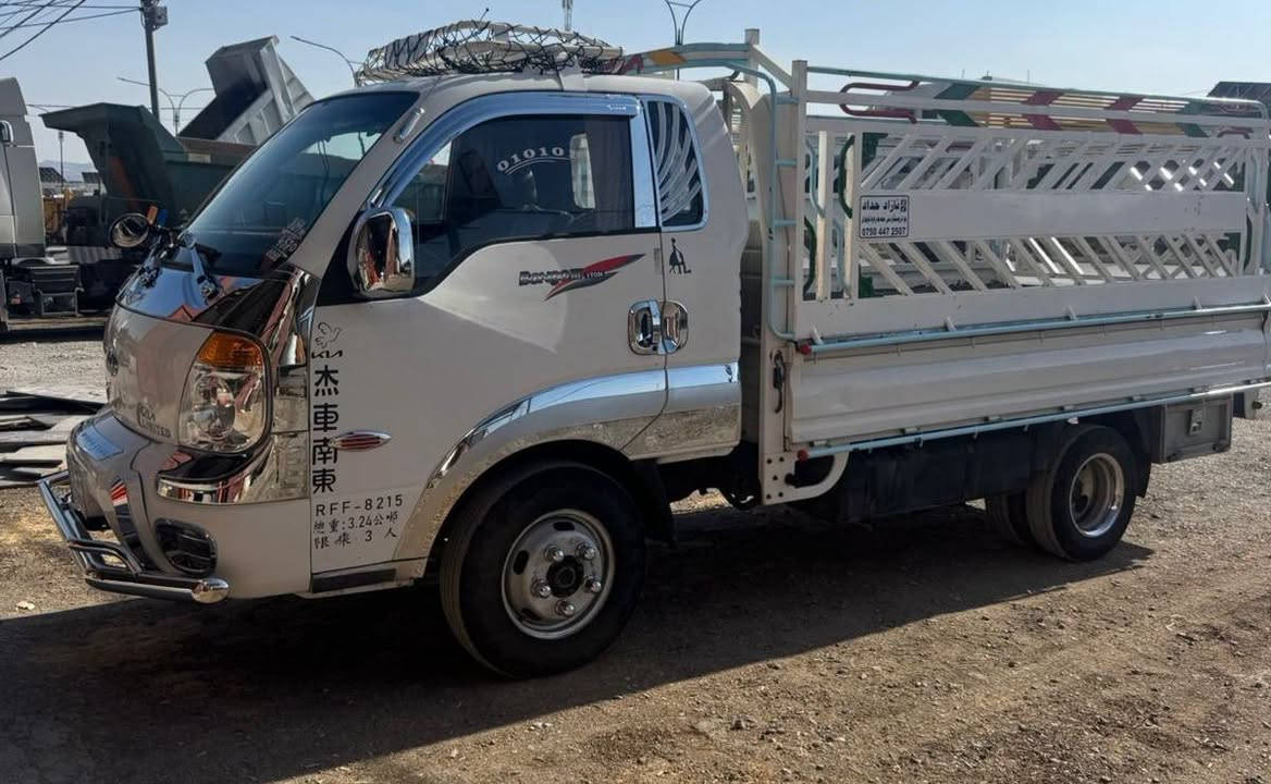 کیای بار 2009 مەکینە 4000 سۆپەر 
٥ دوگمەی فول مواسەفات 
دەبڵ سەلە 
سەنەویەکەی تا ٢٠٣٠ تازەیە 
بەناوی خۆمەوەیە 
شانسی بەشەرت 
تاقمی کامل ئازاد حداد کامل جوانکاری بۆ کراوە 
بۆندەکەی گۆڕاوە بە بیلاد 
دەرگای لا سەکن کەمێک ساردی هەیە
ژێر دەرگاکە کەمێکی بۆیاغە 
سەیارەکە دەعامی بۆ دەحامی بەشەرت 
بێ مەسرەف جایز بۆ سەر ئیش 

سعر: لە کۆمێنت داوا بکە ڕاستەوخۆ بۆت دێت 📥

گێر و مەکینەی بەشەرت 
هیچ کێشەیەکی تێدا نیە 

ژمارەی خاوەنی
***********
***********

