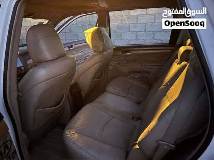كيا مهافي خليجي موديل 2013
تحكم ستيرن

فتحة بالقمارة

تو ويل مكفوله كير ومحرك

ماشية 155كم

لون ابيض رقم بغداد

دك جرس 120

تخم تایر نکسن

السيارة مكفوله من الصبغ

يوجد بارد ثلاث قطع صغيرة

مكان السيارة اليوسفية القصر الاوسط

السعر 133

للتواصل***********
