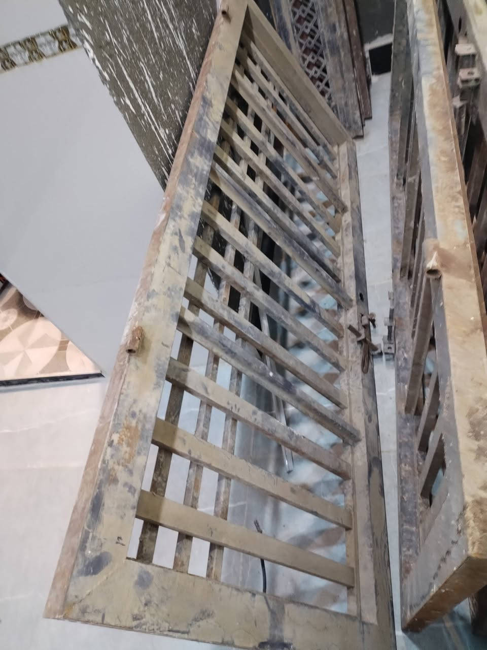 بيبان البيع العدد ٣ باب استقبال وباب مطبخ وباب منور بدون جراجيب العنوان ميسان حي الموضفين قيم وخذ رقم الهاتف *********** @إشارة
