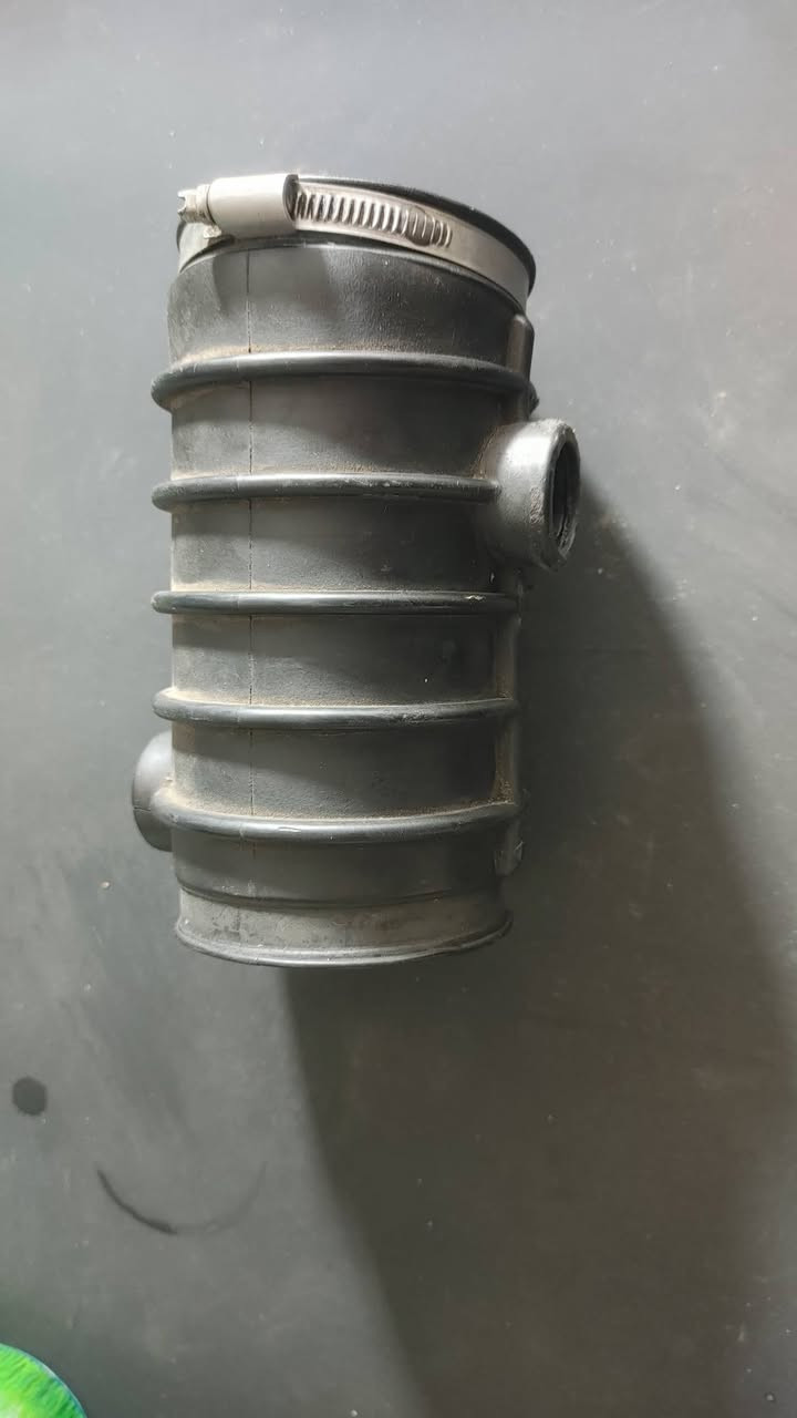 BMW  E32    E34     E38    ئەم   پارچانە  بۆ فرۆشتن
