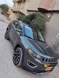 كومباس • ٢٠٢٠ • زيتوني