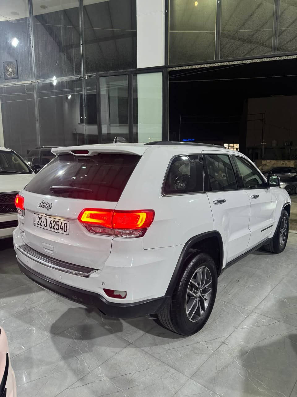JEEP

2017

GRAND  CHEROKEE 

LIMITED 

4X4

CLEAN 

V6

3.6L

………………………………………………………………………….

جێپ  گراند   شیرۆکی

2017   سپی

6 پستن

3.6L

………………………………………………………………………….

وارد     ئەمریکی

………………………………………………………………………….

150     هەزار     رۆیە

………………………………………………………………………….

بێ    بۆیاخ

………………………………………………………………………….

مواسفات

بەسمە

کوشن جلد

کوشن   کارەبایی

بێ   سیلایت

دەبڵ   ئەکسل

 مۆدی   لێخورین

فێنکەرەوەی   دواوە
  

5  کورسی 

………………………………………………………………………….

گێر  و  مەکینە  بەشەرت
 

هیچ   کێشەی   نیە

………………………………………………………………………….

رەقەم   و   سەنەوی   نوێیە

بەناوی   خۆمانە

………………………………………………………………………….

شوێن      هەولێر

معرض     جوهر

………………………………………………………………………….

نرخ

………………………………………………………………………….

203                             وەرەقە
 

………………………………………………………………………….

***********

(    واتس   اب    هەیە     ) أربيل, العراق
