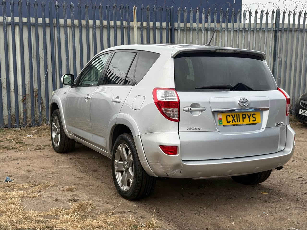 2011TOYOTA RAV 4 2.2VVT-| XT-R 5DR AUTO
Model: RAV4 XTR 4x4 Automatic
Engine: 2.2 L diesel (ULEZ Compliant)
Transmission: Automatic
Mileage: 66k
Drive: 4-Wheel Drive
Recent Maintenance & Upgrades
Full service recently completed
All 4 new Michelin tyres fitted
New radiator installed
New battery
Expires: 17 Aug 2027 • 364 days
Climate-controlled air conditioning
Electric sunroof
Spacious interior and generous boot space
Smooth and reliable automatic gearbox
Condition
The car drives beautifully - smooth, quality Location Livrpool
***********
£3995 Liverpool, Merseyside
