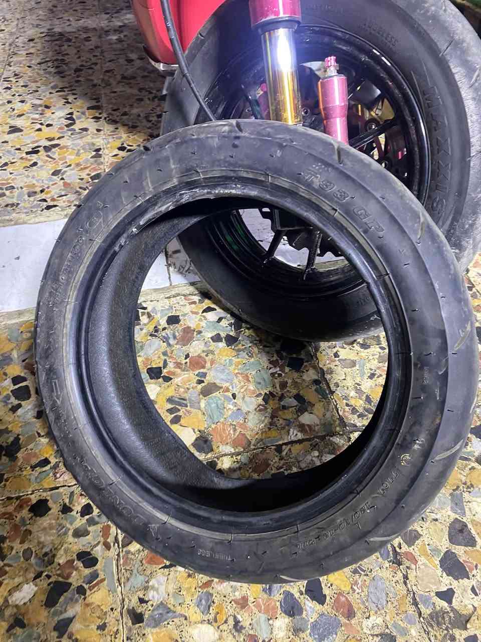 تاير • سكنس جبلي • خلفي