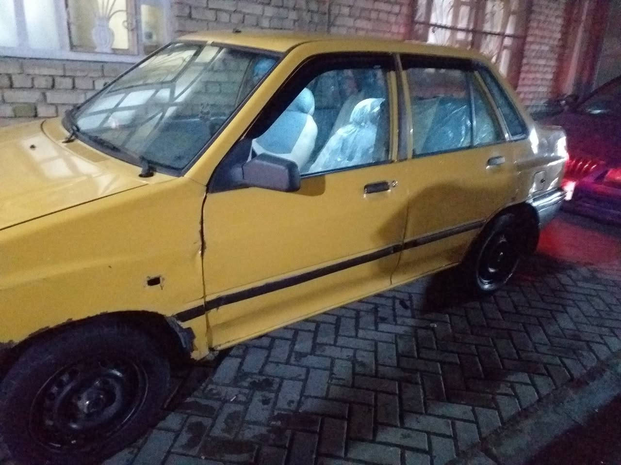 البيع 14 سعره 25 بيه مجال رقم جديد 30 هيه عليه 57 بيها ضربه بلصندوك مكان مدينه الصدر تحويل ثاني يوم سياره خير من الله مابيه شي رقم ***********
