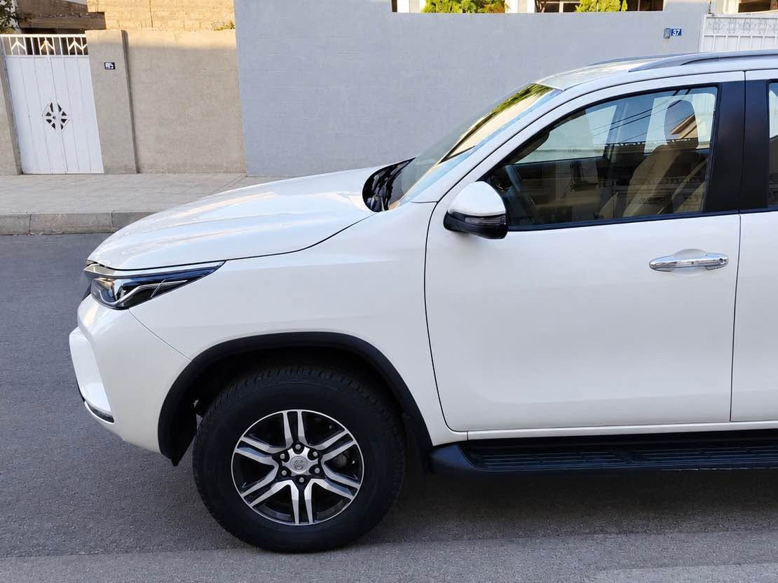 Toyota fortuner 2021 
خەلیجی ٢٠٢١
٤ پستۆن
شکل نوێ
دەبل ئەکسل 
ناو زەرد 
بێ سبوغ
تەنها ١ بست لە بۆنیت ساردی هەیە 
ماوەی رۆیشتن ١٠٠ کم
نرخ : ٢٤٥$
0️⃣7️⃣5️⃣0️⃣7️⃣3️⃣9️⃣1️⃣1️⃣2️⃣9️⃣ أربيل, العراق
