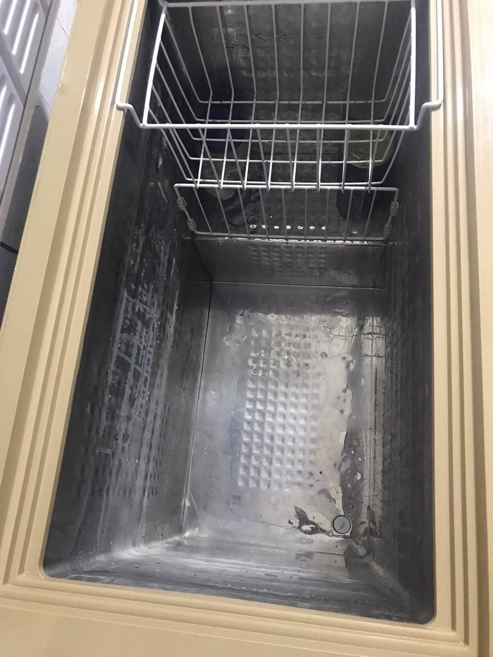 مجمده ستعمال قليل نضيفه وشغالة وتجميد 🌨 فول ومواصفات كله اصلي💧 نوعية LMATEEN تكدر تبحث عنه وشوف المواصفات سعر 225 وبي مجال»» محاويل حي ابو سديرة 
***********....
