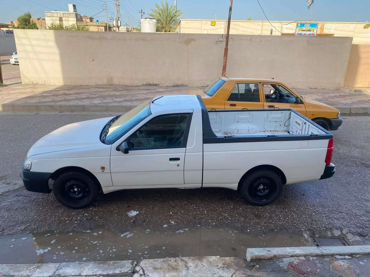 بيكم اريدو ٢٠١٧سيارة بل جيس مال بيت مكفولة كفالة عامة مابيهة اي نقص مكان سيارة ميسان رقم ***********
