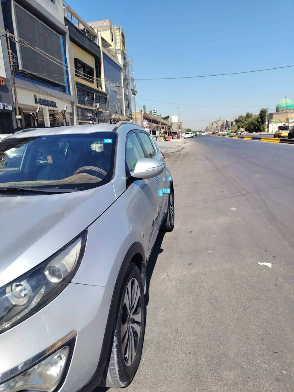 السلام عليكم سبورتج خليجيه موديل 14 مكينه 2000 بيها صبغ بس الصندوق رايدتها ب140 وبيها مجال مكاني بغداد حي الاعلام استفسار اكثر هذا رقم تليفون ***********
