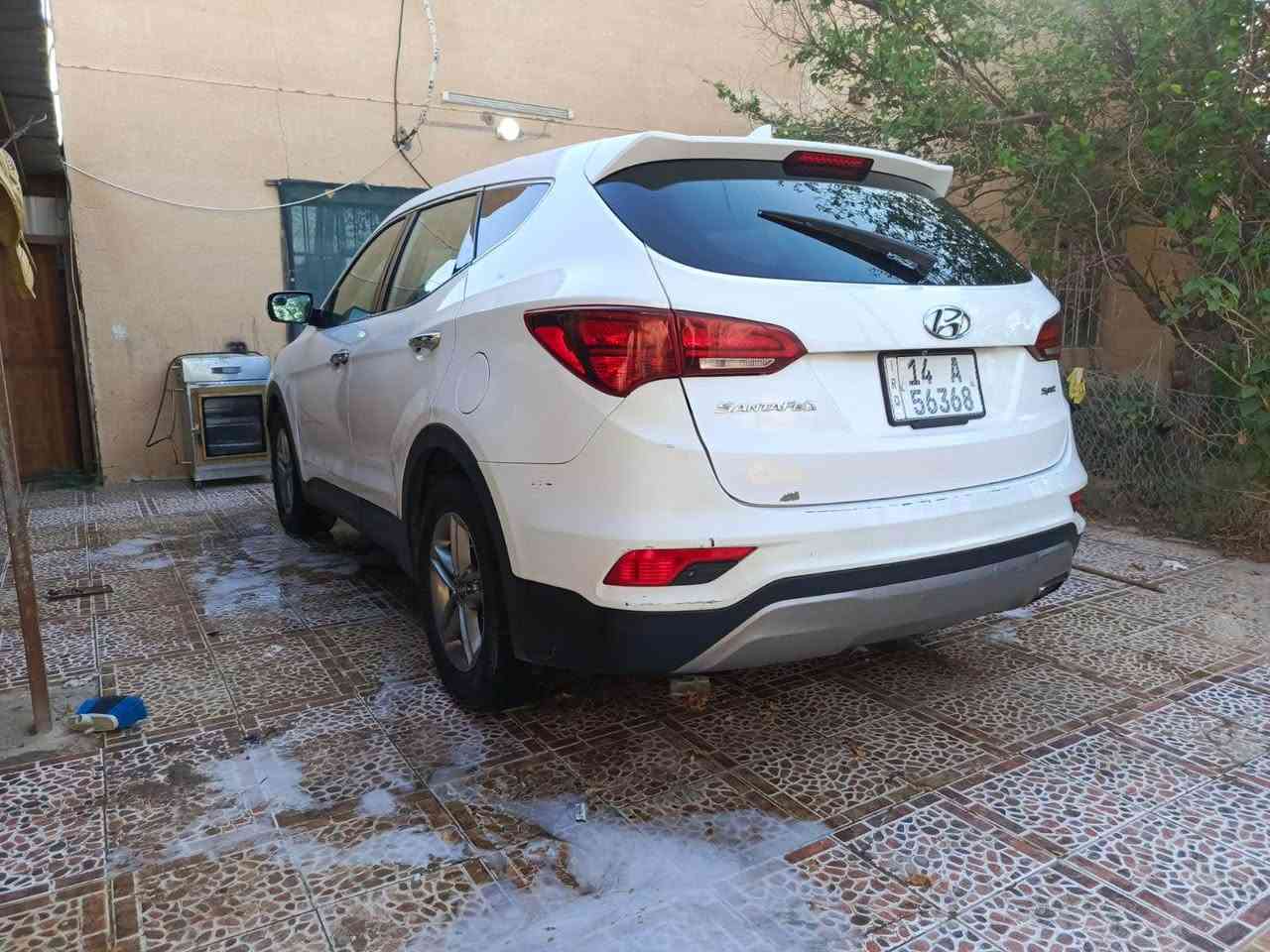 سنتافيا 2017 وارد امريكي مكينه 4سلندر فول مواصفات ماعدا تنته سنويه جديد لل 2031 باسمي مشروع وطني تحول بأي محافظه السياره ضربتها جاملغ وبنيد فقط السعر 145بيها مجال حك جيه قليل رقم هاتف 

بيها ملاحضه صغيره ***********
ترهم مراوس سوناتا مع الفرق البصرة, العراق
